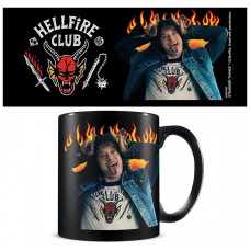 Taza pyramid stranger things eddie helfire